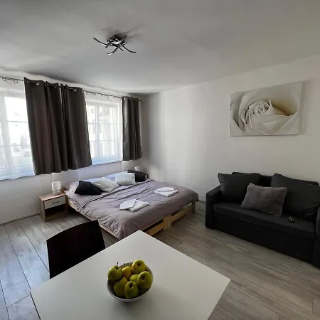 I&t V Srdci Broumova Apartament