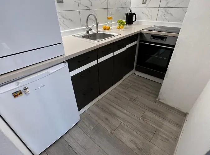 I&t V Srdci Broumova Apartment